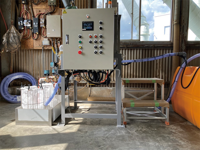 接着剤洗浄排水を粉末一剤で簡単処理！木材加工業の設備新設事例